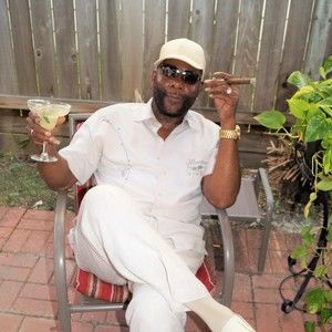 Meet your Posher, Douglas